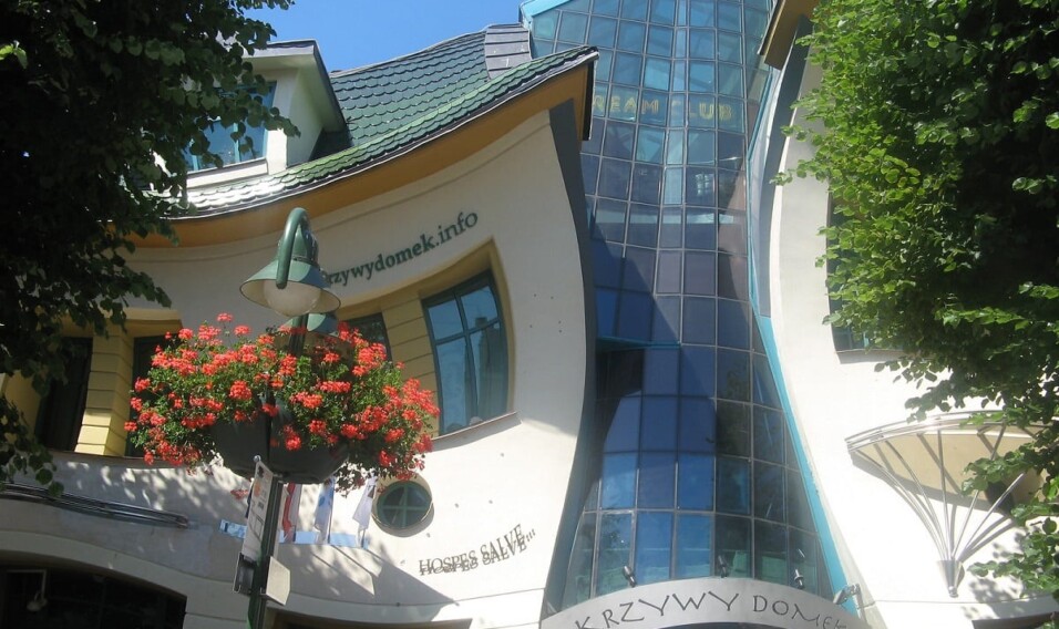 Krzywy Domek jednym z najdziwniejszych budynków na świecie