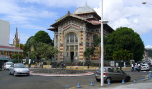 Bibliothèque Schœlcher