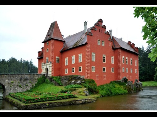 Zamek Červená Lhota