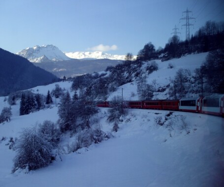 Ekspres lodowcowy w Szwajcarskich Alpach