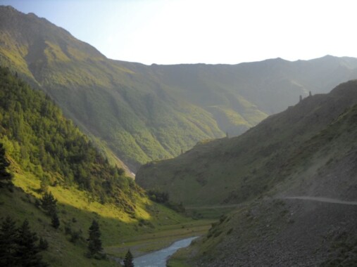 Kamienne wieże w Parsmie