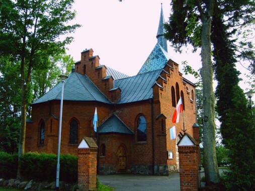 Kościół parafialny w Mielnie