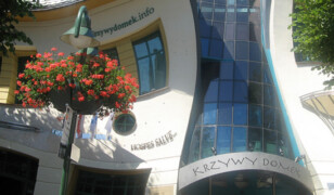 Krzywy Domek