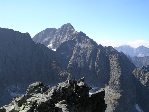 Lodowy Szczyt widziany z Kołowego Szczytu