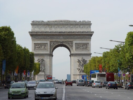 Łuk Triumfalny w Paryżu