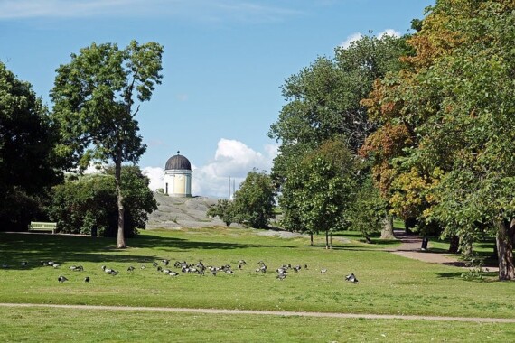 Park Kaivopuisto w Helsinkach