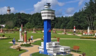 Park Miniatur Latarni Morskich w Niechorzu