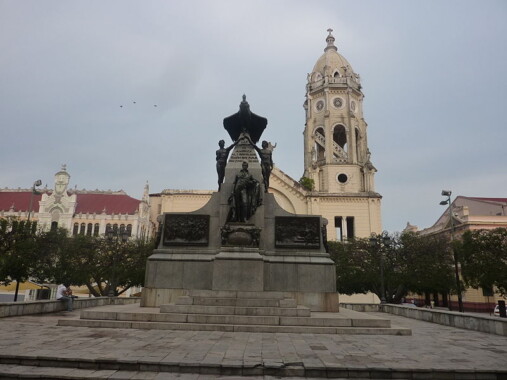 Plac Bolivar w Panamie