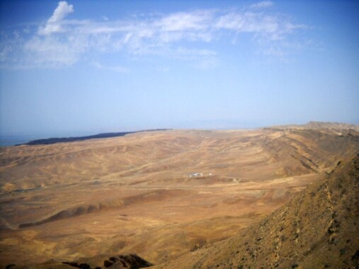 Widok na Azerbejdżan z okolic Dawid Garedża