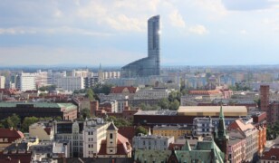 Sky Tower we Wrocławiu