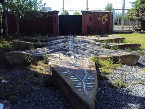 Stara brama wjazdowa do Villa Grimaldi