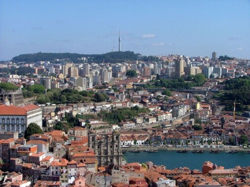 Vila Nova de Gaia widziana z Porto