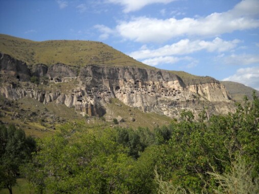 Skalne miasto-klasztor Wardzia
